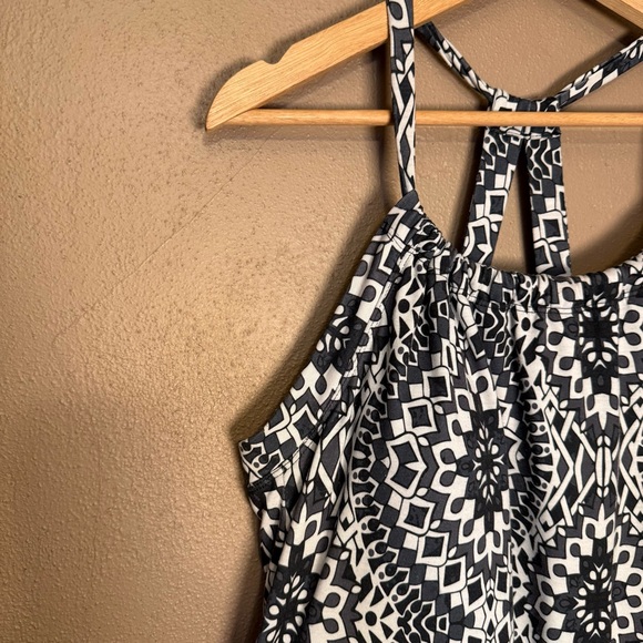 prAna Cali Dress Black & White Kaleidoscope Geometric Print Size XL Racerback - Picture 7 of 16